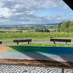Mit Toller Dachterrasse & Bademantelgang Zur Wohlfuehltherme Im Neuen Stil
